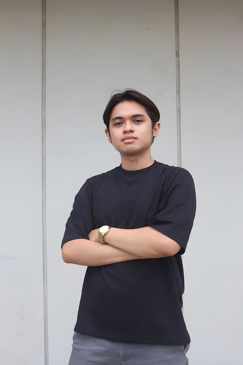 Profile Photo of Richard Gabriel Amor